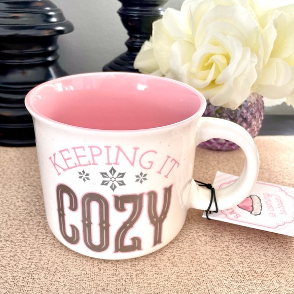 NWT KEEPING IT COZY ❄️ Metallic Ceramic Mug - Picture 3 of 8